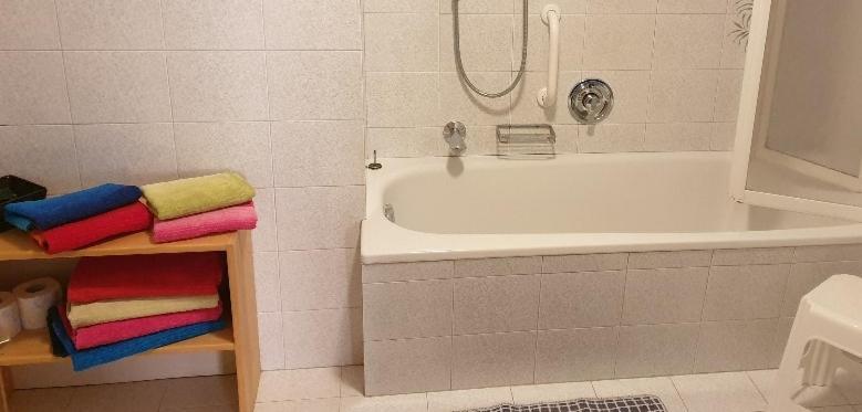 Hofer Hof Apartment Кастелрото Екстериор снимка