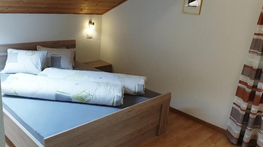 Hofer Hof Apartment Кастелрото Екстериор снимка